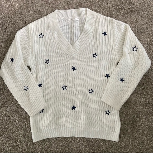 White Knit and Navy Star Embroidered Sweater - Picture 1 of 11